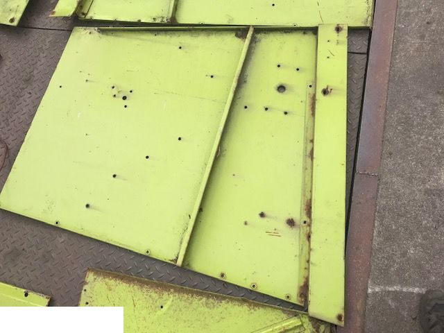 Claas Dominator - Osłony Tylne - Carroceria e exterior por Ceifeira debulhadora: foto 2 Claas Dominator - Osłony Tylne - Carroceria e exterior por Ceifeira debulhadora: foto 2