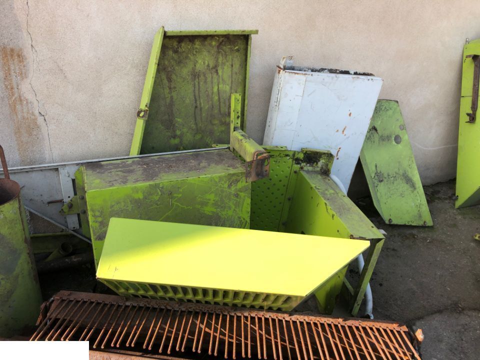 Claas Mega Dominator 98 - OSŁONY ~ BLACHY - Część Oryginalna - Carroceria e exterior por Ceifeira debulhadora: foto 2 Claas Mega Dominator 98 - OSŁONY ~ BLACHY - Część Oryginalna - Carroceria e exterior por Ceifeira debulhadora: foto 2