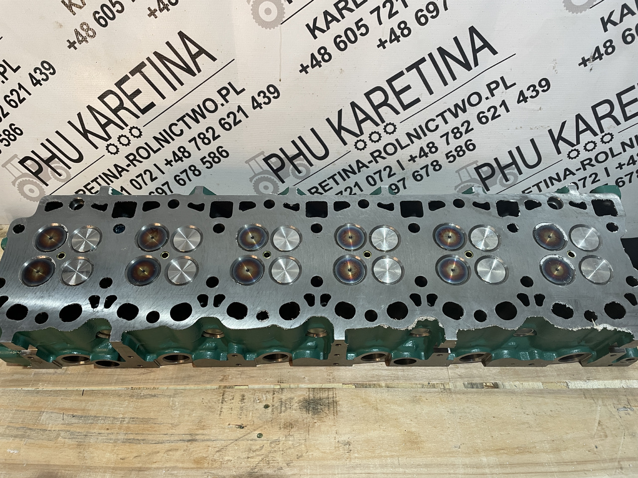 Cabeça do motor por Máquina agrícola Deutz TCD2013 - głowica cylindrów kompletna NOWA 04900635: foto 8