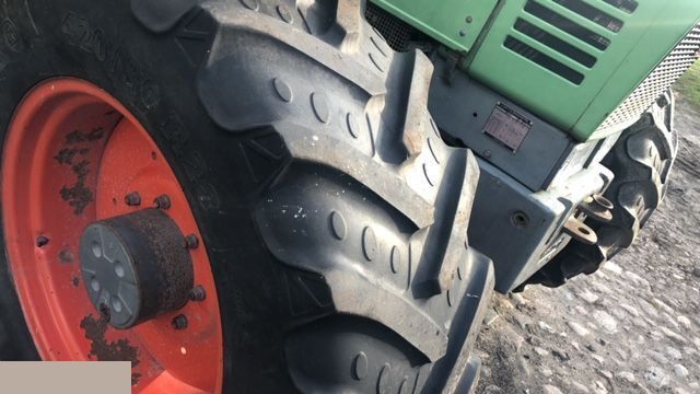 Fendt 311 - Skrzynia - Caixa de velocidade por Máquina agrícola: foto 1 Fendt 311 - Skrzynia - Caixa de velocidade por Máquina agrícola: foto 1