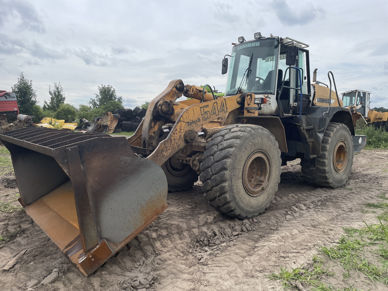 Liebherr L544 - na części - most kabina skrzynia biegów silnik - Caixa de velocidade por Máquina agrícola: foto 1 Liebherr L544 - na części - most kabina skrzynia biegów silnik - Caixa de velocidade por Máquina agrícola: foto 1