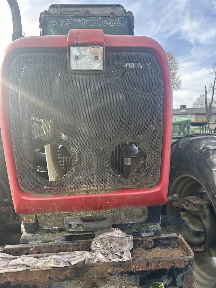 Massey Ferguson 6480 - 6499 grill przedni maska atrapa - Carroceria e exterior por Trator: foto 4 Massey Ferguson 6480 - 6499 grill przedni maska atrapa - Carroceria e exterior por Trator: foto 4