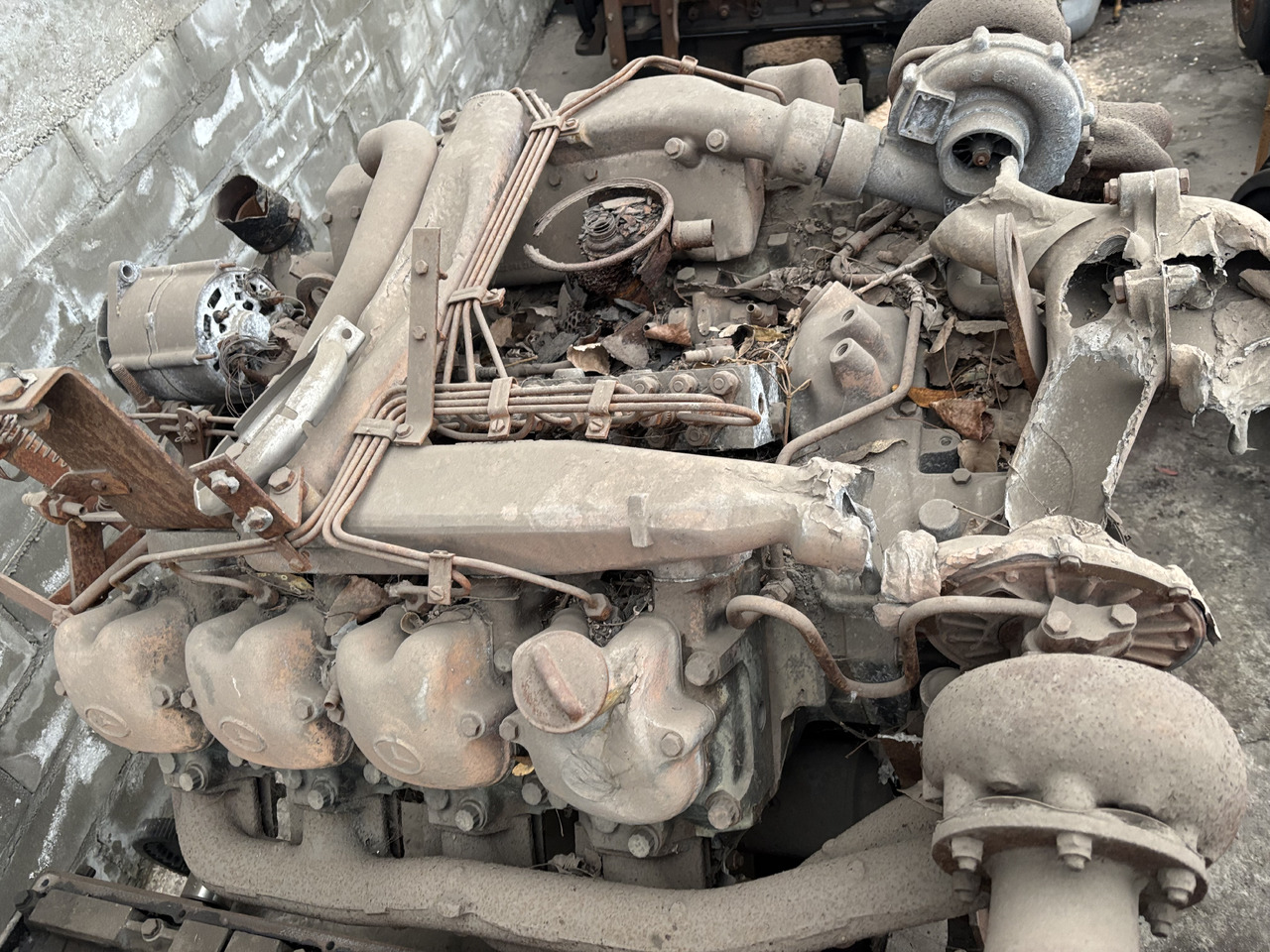 Volante do motor por Máquina agrícola Mercedes OM422A OM 422A 422.901 Silnik Słupek Blok Koło Zamachowe Wał Korbowy Miska CZĘŚCI: foto 7 Volante do motor por Máquina agrícola Mercedes OM422A OM 422A 422.901 Silnik Słupek Blok Koło Zamachowe Wał Korbowy Miska CZĘŚCI: foto 7