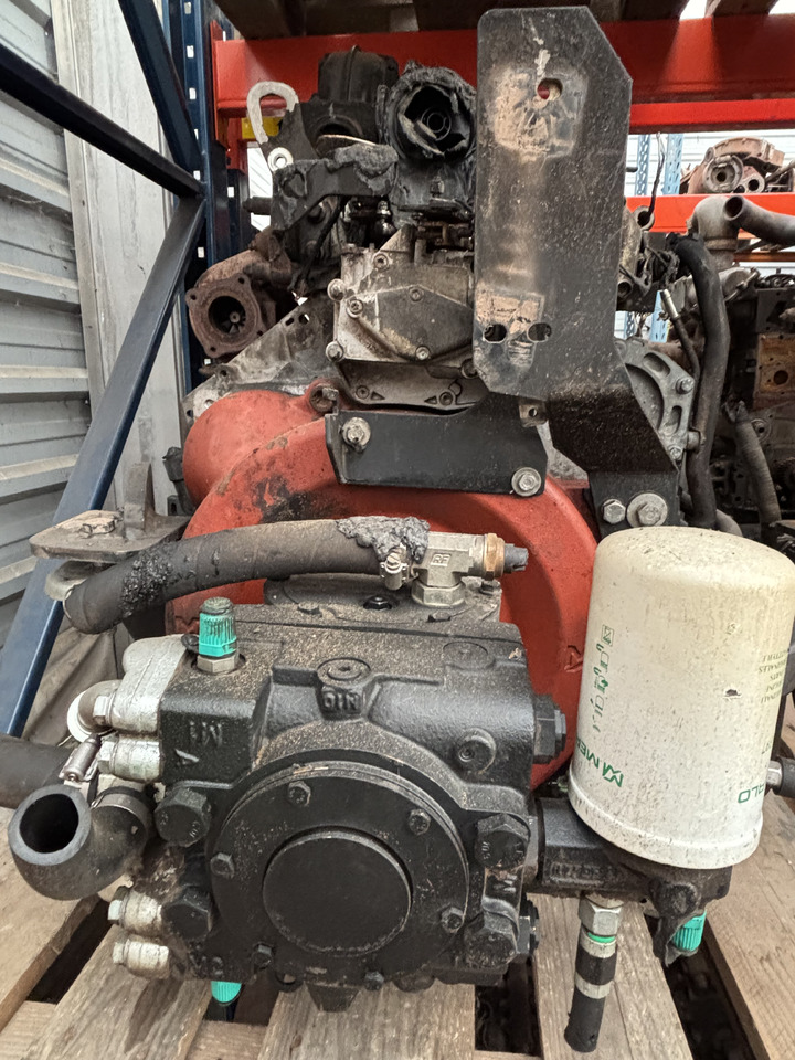 Merlo P 34.7 Silnik Blok Pompa Kolektor Wał Miska CZĘŚCI - Motor e peças por Máquina de construção: foto 3 Merlo P 34.7 Silnik Blok Pompa Kolektor Wał Miska CZĘŚCI - Motor e peças por Máquina de construção: foto 3