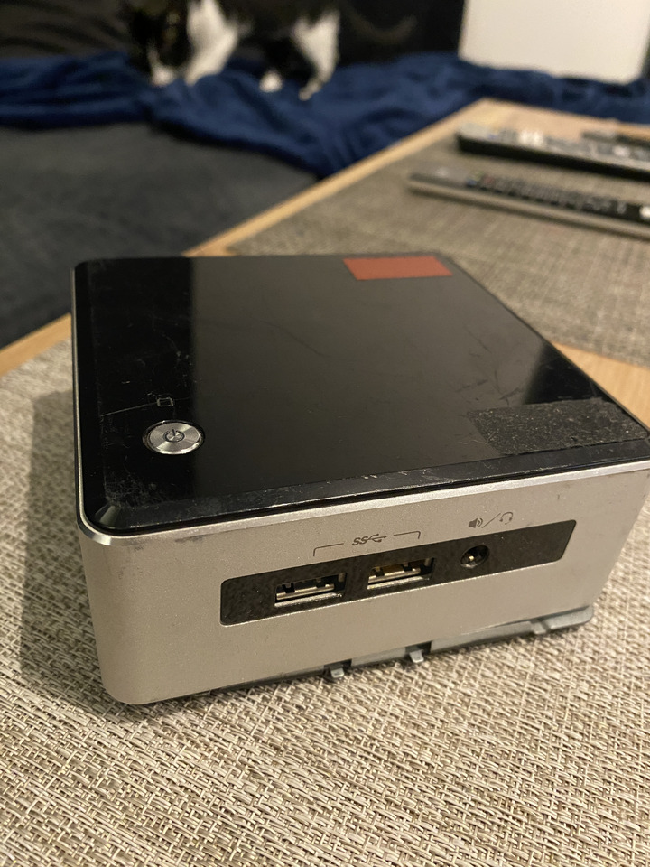 Mikrokomputer Mini PC Intel NUC5i5RYH - Ferramenta/ Equipamento: foto 1 Mikrokomputer Mini PC Intel NUC5i5RYH - Ferramenta/ Equipamento: foto 1