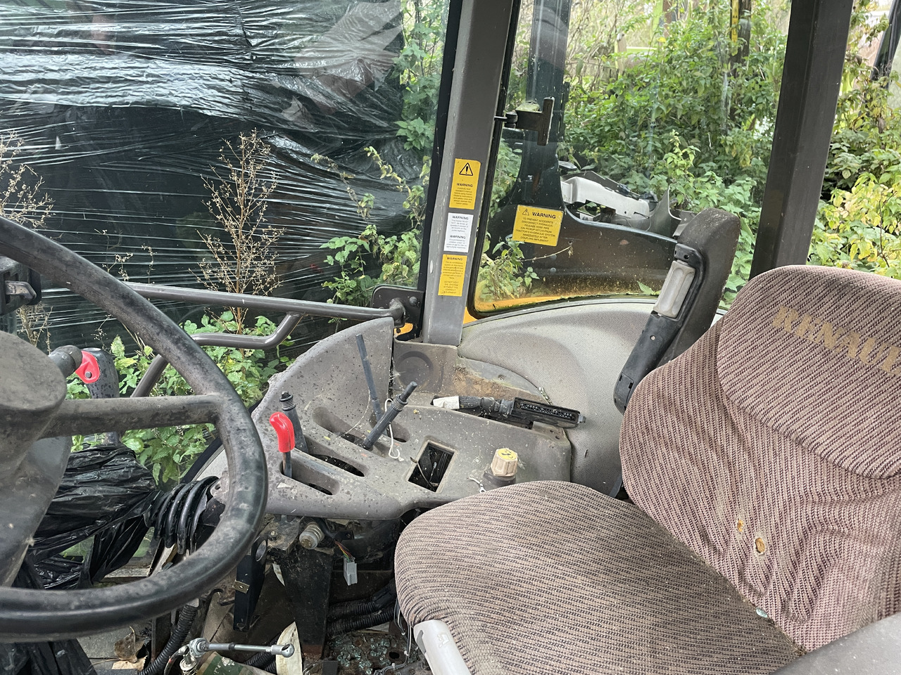 Cabine por Máquina agrícola New Holland Renault Ares - kabina kompletna: foto 6