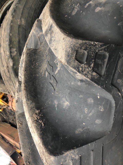 Opona Aliance 540/65 R28 - Pneu por Máquina agrícola: foto 4 Opona Aliance 540/65 R28 - Pneu por Máquina agrícola: foto 4