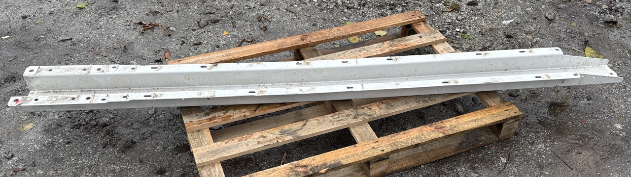 Pottinger Jumbo 7450 Przyczepa Samozbierająca - Obudowa Osłona Klapa Usztywnienie Profil - Peça de reposição por Máquina agrícola: foto 1 Pottinger Jumbo 7450 Przyczepa Samozbierająca - Obudowa Osłona Klapa Usztywnienie Profil - Peça de reposição por Máquina agrícola: foto 1