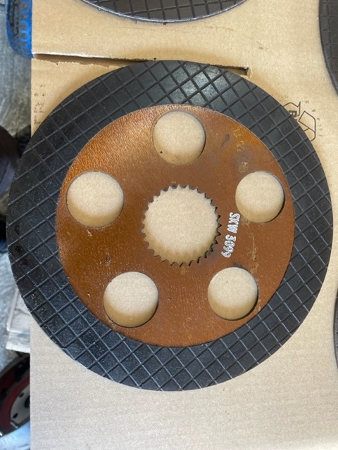 Valtra t140 - t190 tarcze hamulcowe - Disco de freio por Máquina agrícola: foto 3 Valtra t140 - t190 tarcze hamulcowe - Disco de freio por Máquina agrícola: foto 3