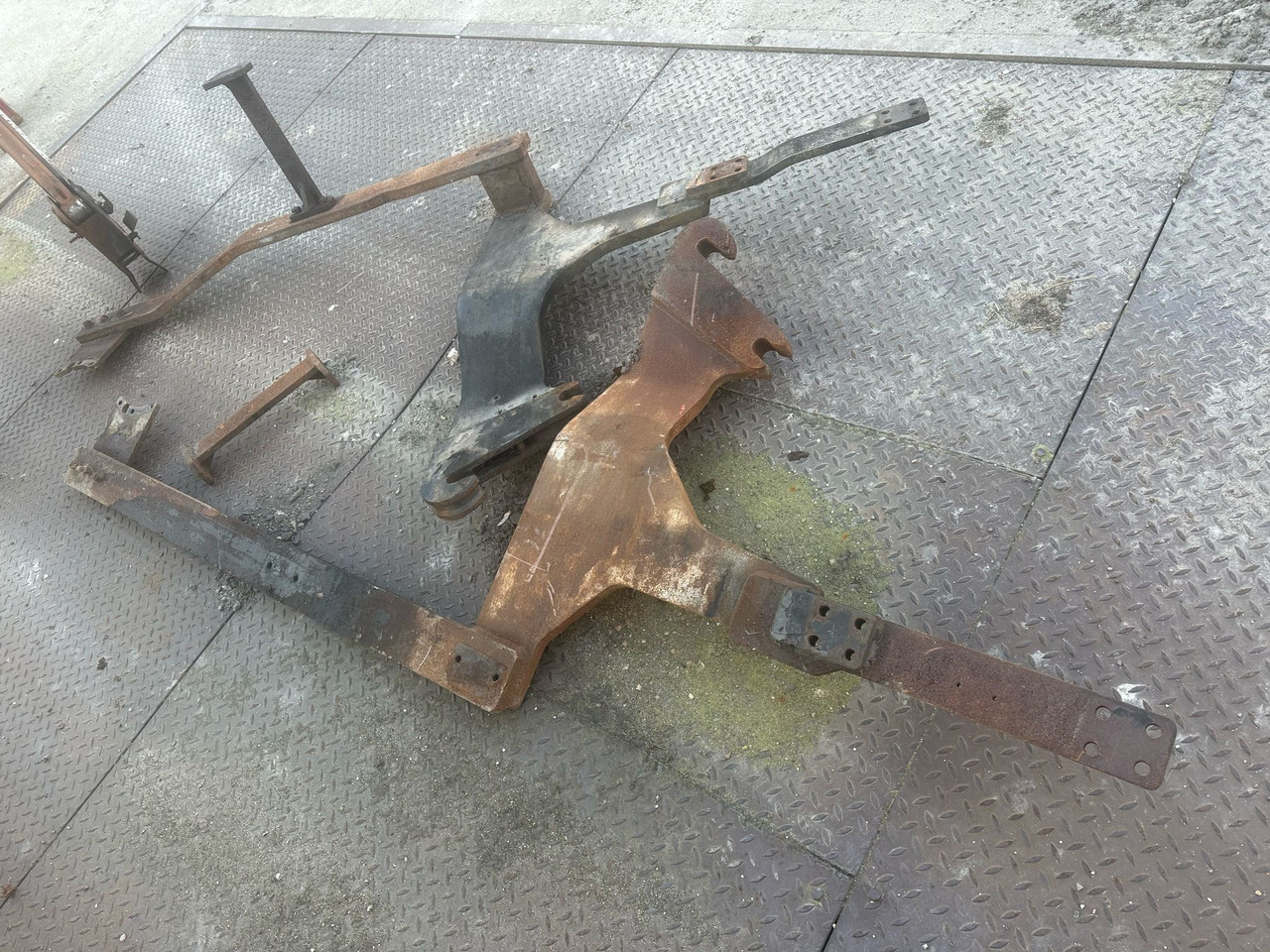 Zetor TL - TUR ładowacz czołowy + mocowania - Carregador frontal para o trator: foto 4 Zetor TL - TUR ładowacz czołowy + mocowania - Carregador frontal para o trator: foto 4