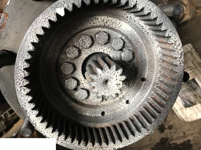 Zwolnica Valtra 900-4 - Comando final por Máquina agrícola: foto 4 Zwolnica Valtra 900-4 - Comando final por Máquina agrícola: foto 4