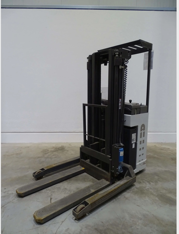 Atlet A/ATF/100DTFVJN480 - Stacker: foto 1 Atlet A/ATF/100DTFVJN480 - Stacker: foto 1
