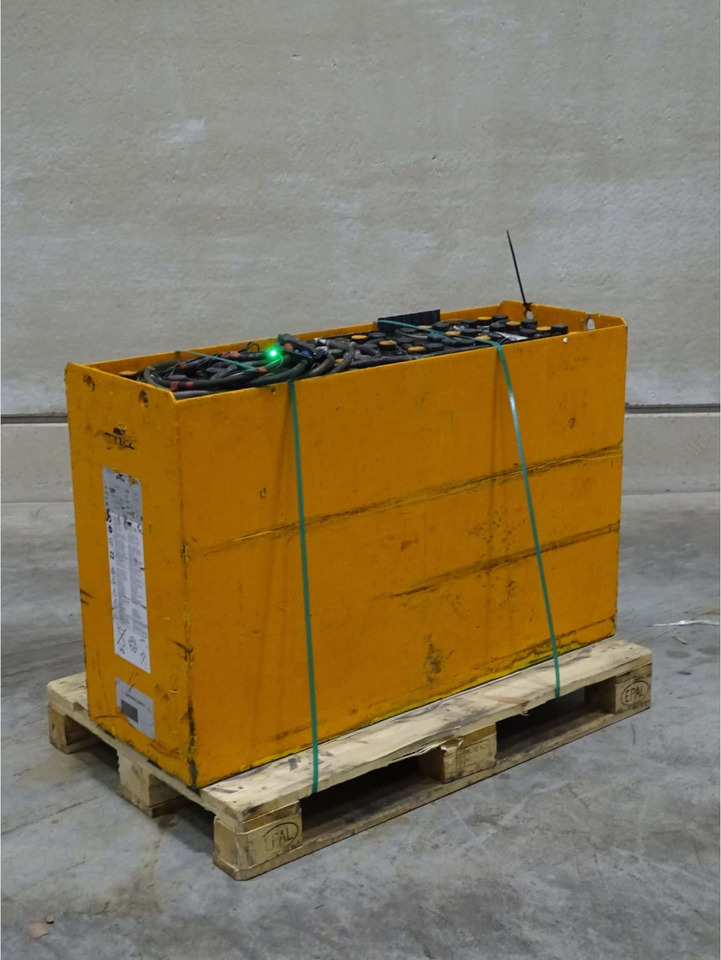 Hawker 48V 775Ah - Bateria automotiva por Equipamento de movimentação: foto 2 Hawker 48V 775Ah - Bateria automotiva por Equipamento de movimentação: foto 2