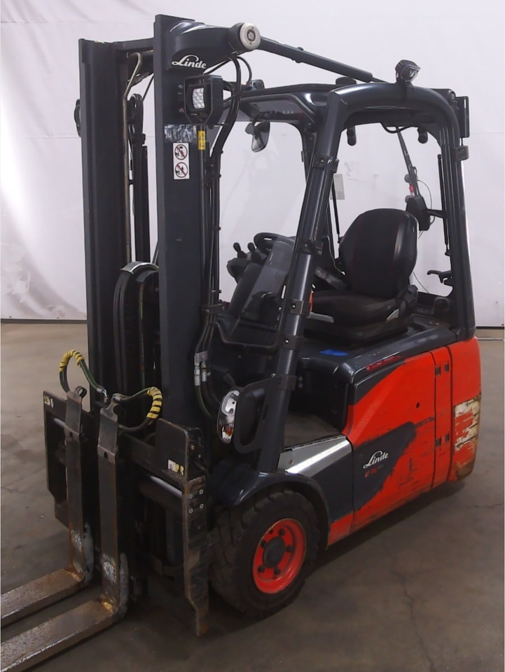 Linde E16C-02 - Empilhadeira elétrica: foto 1 Linde E16C-02 - Empilhadeira elétrica: foto 1