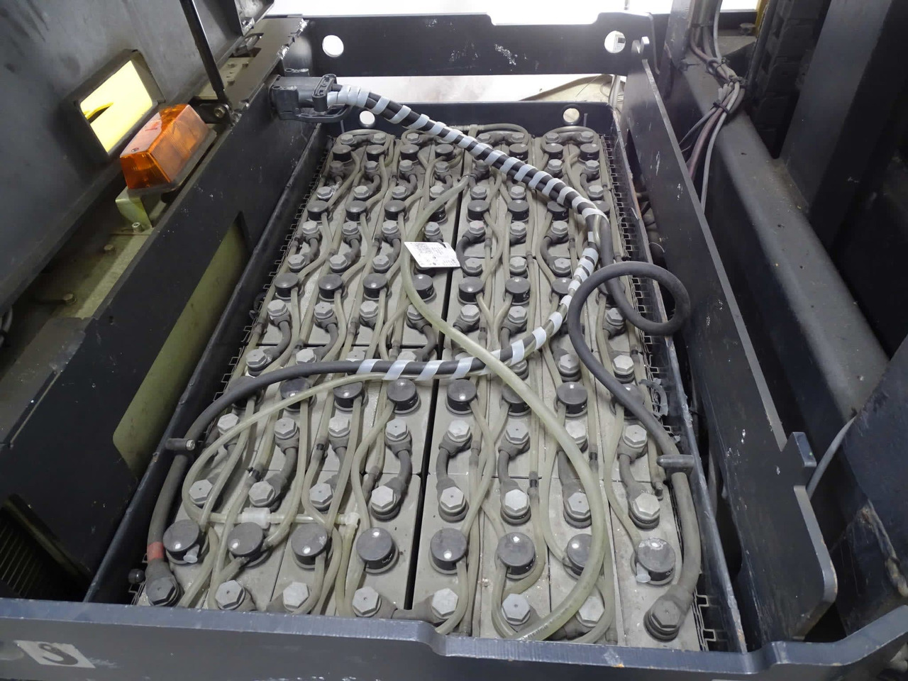 OM Dual13-3 - Order-picker: foto 5 OM Dual13-3 - Order-picker: foto 5