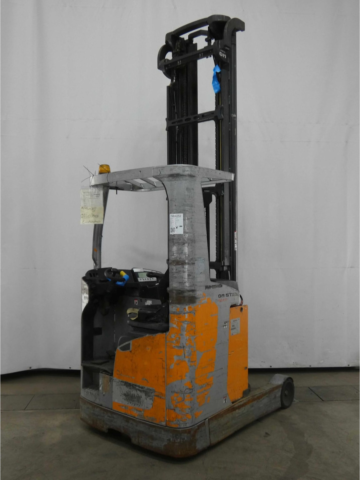 STILL FM-X17 - Empilhador retráctil: foto 3 STILL FM-X17 - Empilhador retráctil: foto 3