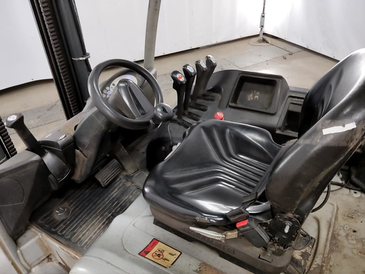 STILL RX60-30 - Empilhadeira elétrica: foto 3 STILL RX60-30 - Empilhadeira elétrica: foto 3