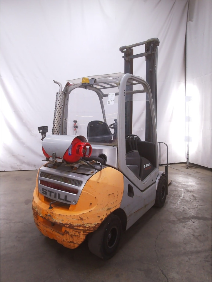 STILL RX70-25T - Empilhadeira a gás: foto 2 STILL RX70-25T - Empilhadeira a gás: foto 2