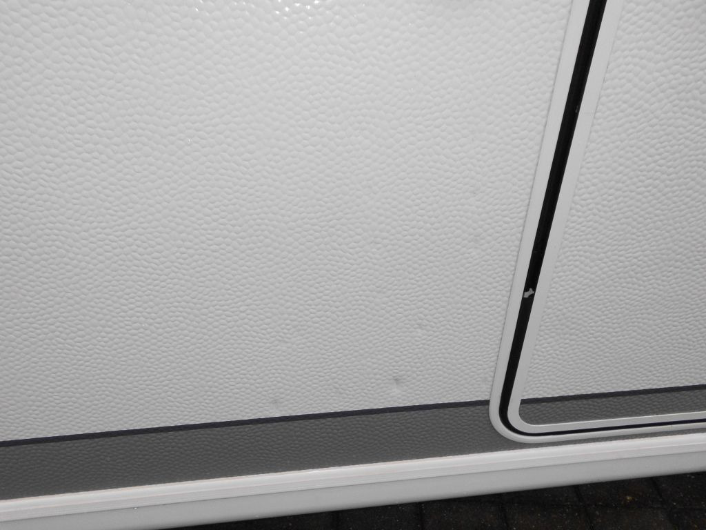 Caravana Hobby DE LUXE EDITION 650 KMFe Vorzelt, City, 2200kg: foto 26