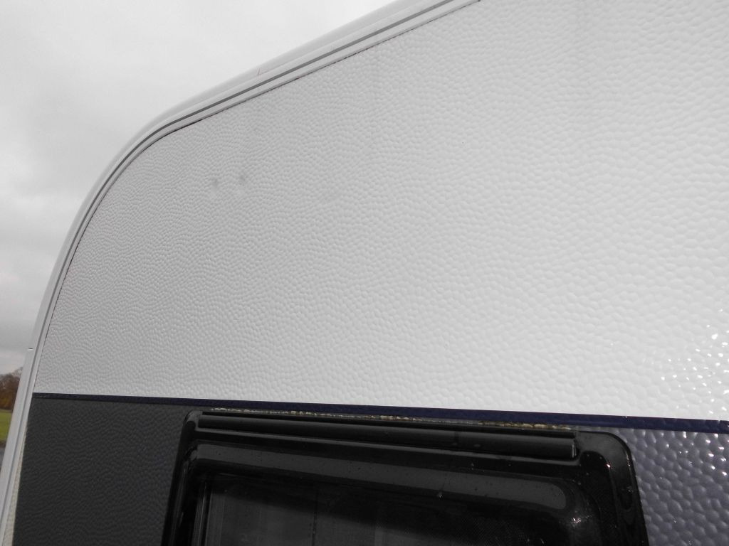 Caravana Hobby DE LUXE EDITION 650 KMFe Vorzelt, City, 2200kg: foto 27