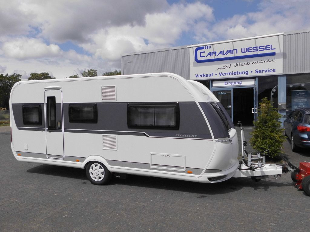 Hobby Excellent 495 UL 1HAND MOVER KAMPA 1750kg.+++ - Caravana: foto 4 Hobby Excellent 495 UL 1HAND MOVER KAMPA 1750kg.+++ - Caravana: foto 4