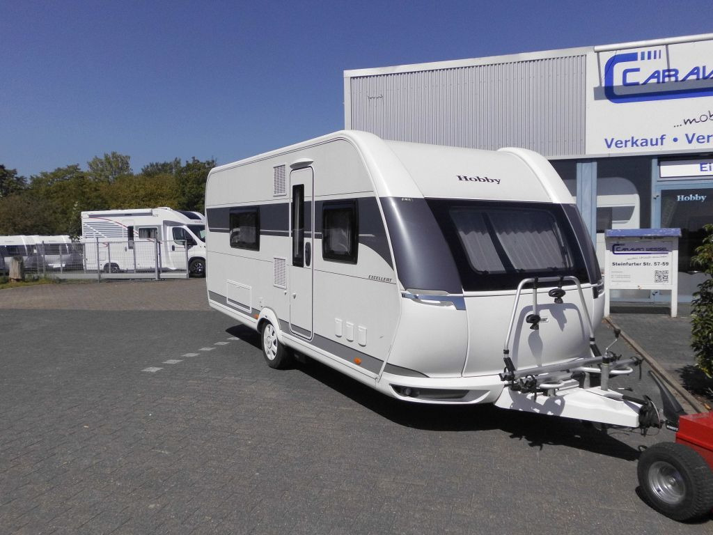 Hobby Excellent 495 WFB Mover, Autark, Combi 6E 1800KG - Caravana: foto 1 Hobby Excellent 495 WFB Mover, Autark, Combi 6E 1800KG - Caravana: foto 1