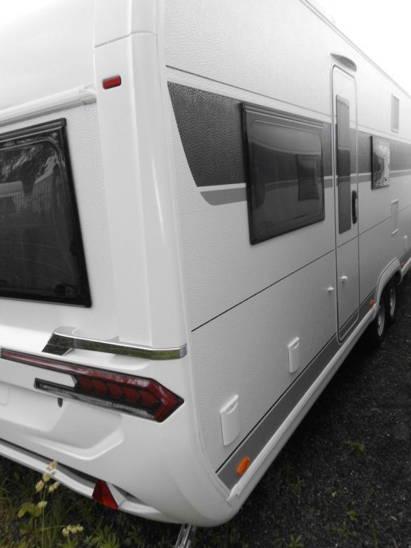 Hobby Excellent Edition 650 UMFe FBH ++ SOFORT VERFÜGB - Caravana: foto 4 Hobby Excellent Edition 650 UMFe FBH ++ SOFORT VERFÜGB - Caravana: foto 4