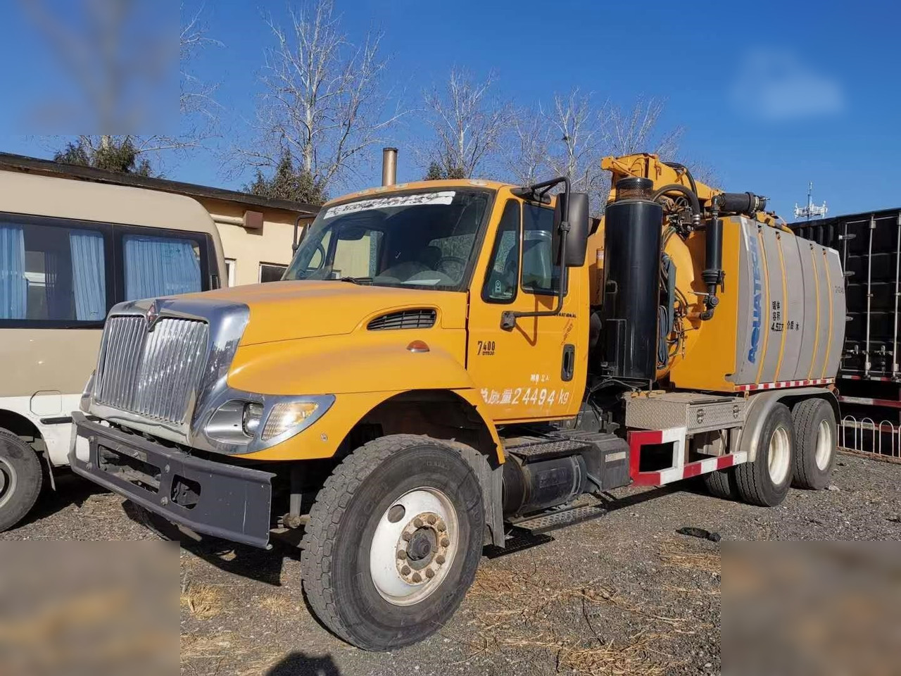 2007 AQUATECH B10 - Caminhão limpa fossa: foto 1 2007 AQUATECH B10 - Caminhão limpa fossa: foto 1