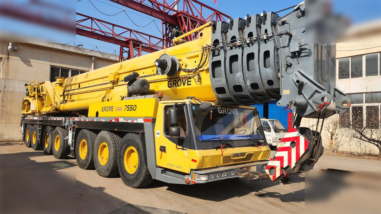 2008 GROVE GMK7450 - Grua todo o terreno: foto 1 2008 GROVE GMK7450 - Grua todo o terreno: foto 1