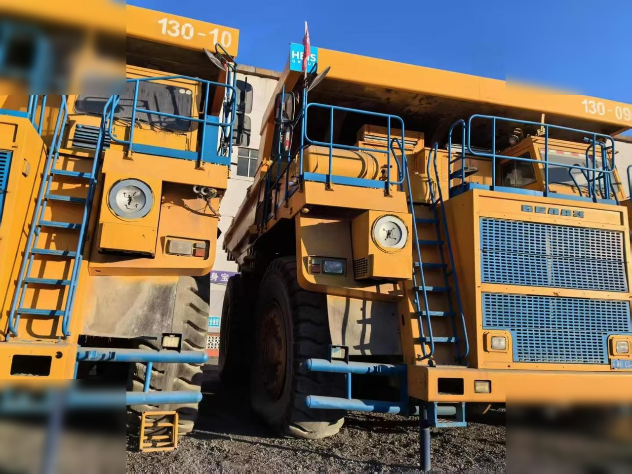 2009 BELAZ 75302 - Caminhão fora de estrada: foto 4 2009 BELAZ 75302 - Caminhão fora de estrada: foto 4