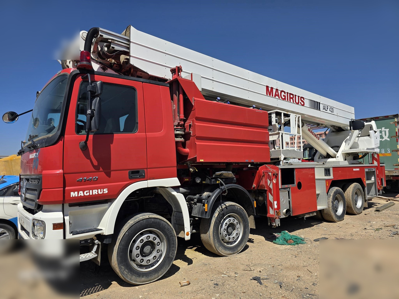 2011 MERCEDES-BENZ ACTROS 4140 - Caminhão com plataforma aérea: foto 1 2011 MERCEDES-BENZ ACTROS 4140 - Caminhão com plataforma aérea: foto 1