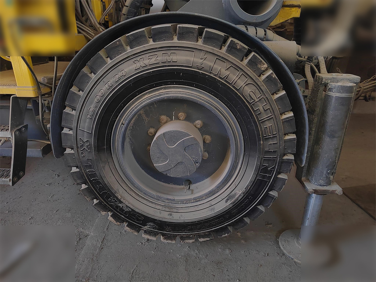 2013 ATLAS COPCO BOLTEC MD - Máquina de perfuração: foto 5 2013 ATLAS COPCO BOLTEC MD - Máquina de perfuração: foto 5