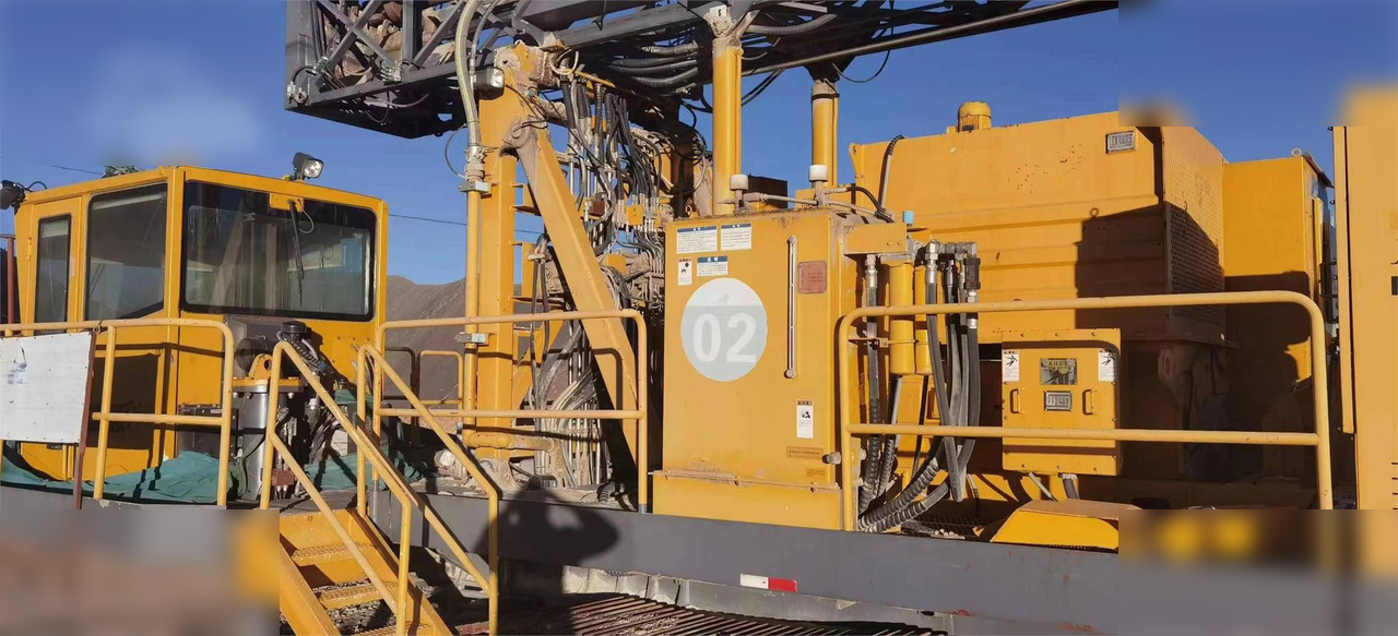 2014 ATLAS COPCO DM75 - Máquina de perfuração: foto 2 2014 ATLAS COPCO DM75 - Máquina de perfuração: foto 2