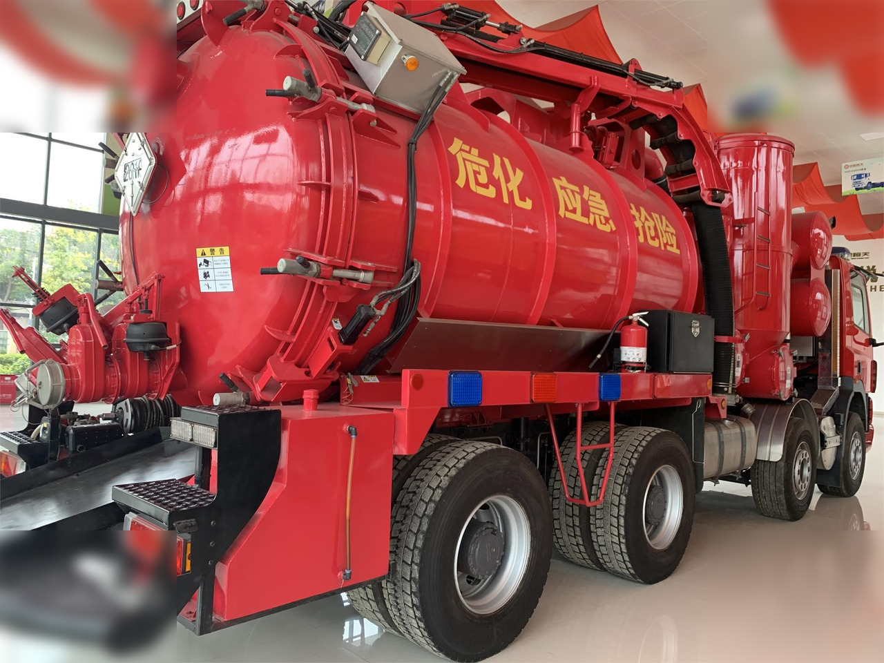 2016 PRESVAC 3150 - Caminhão limpa fossa: foto 1 2016 PRESVAC 3150 - Caminhão limpa fossa: foto 1