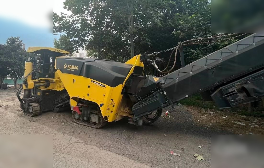 2017 BOMAG BM1000/35 - Aplainadora (Fresadora): foto 1 2017 BOMAG BM1000/35 - Aplainadora (Fresadora): foto 1
