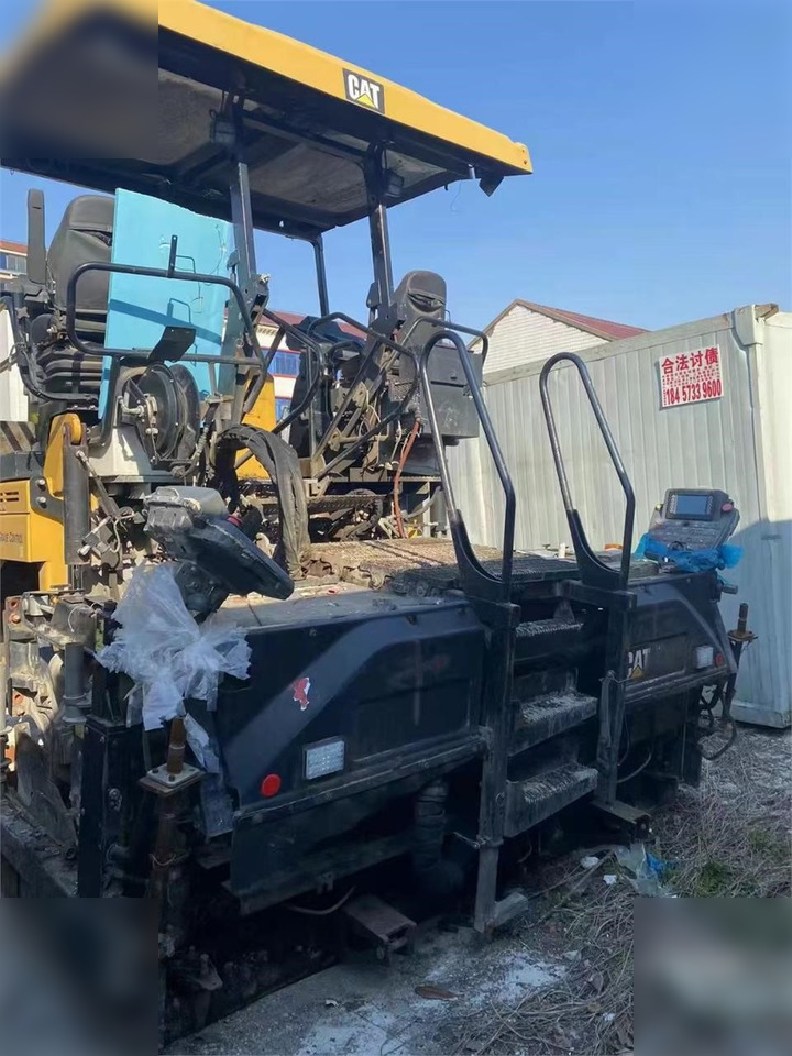 2017 CATERPILLAR AP-655F - Acabadora: foto 3 2017 CATERPILLAR AP-655F - Acabadora: foto 3