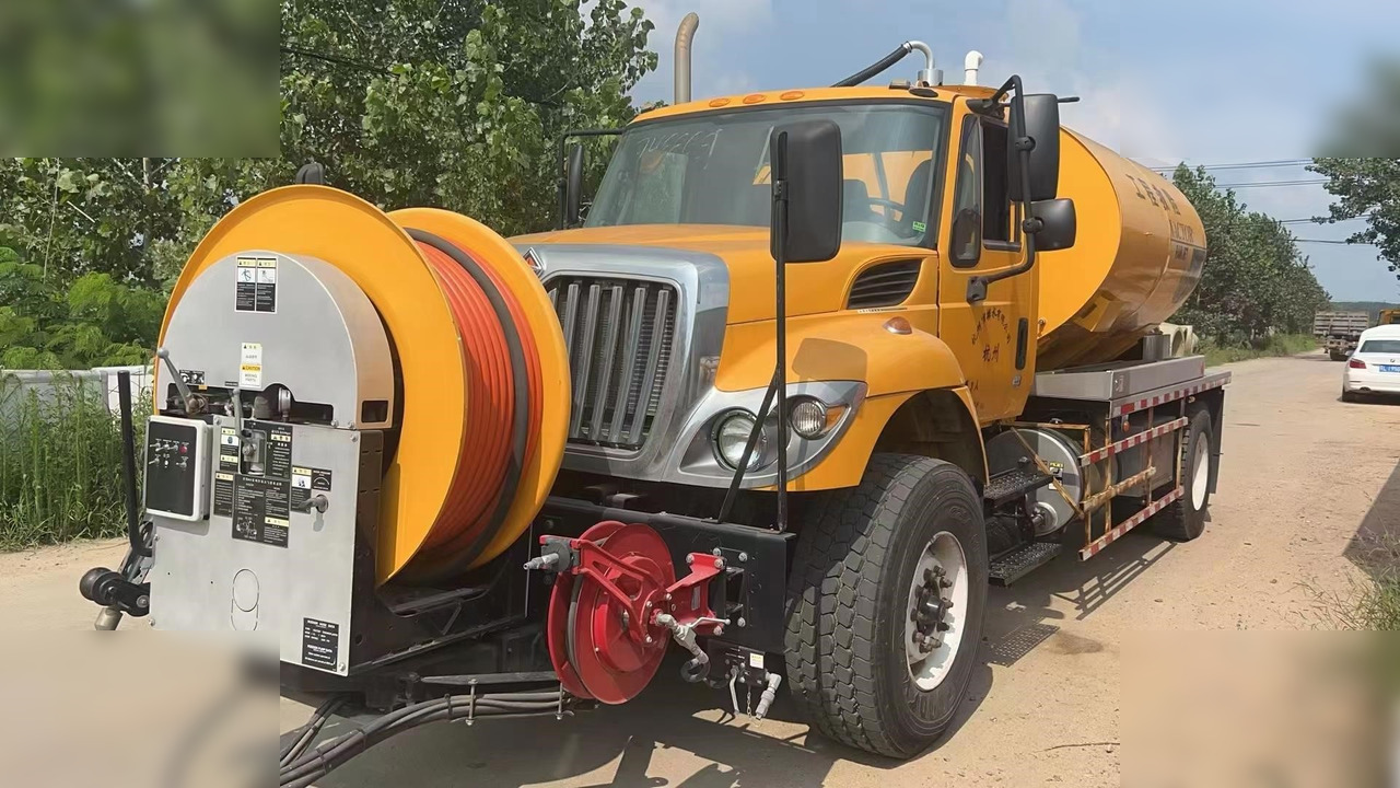 2017 VACTOR RAMJET - Caminhão limpa fossa: foto 1 2017 VACTOR RAMJET - Caminhão limpa fossa: foto 1