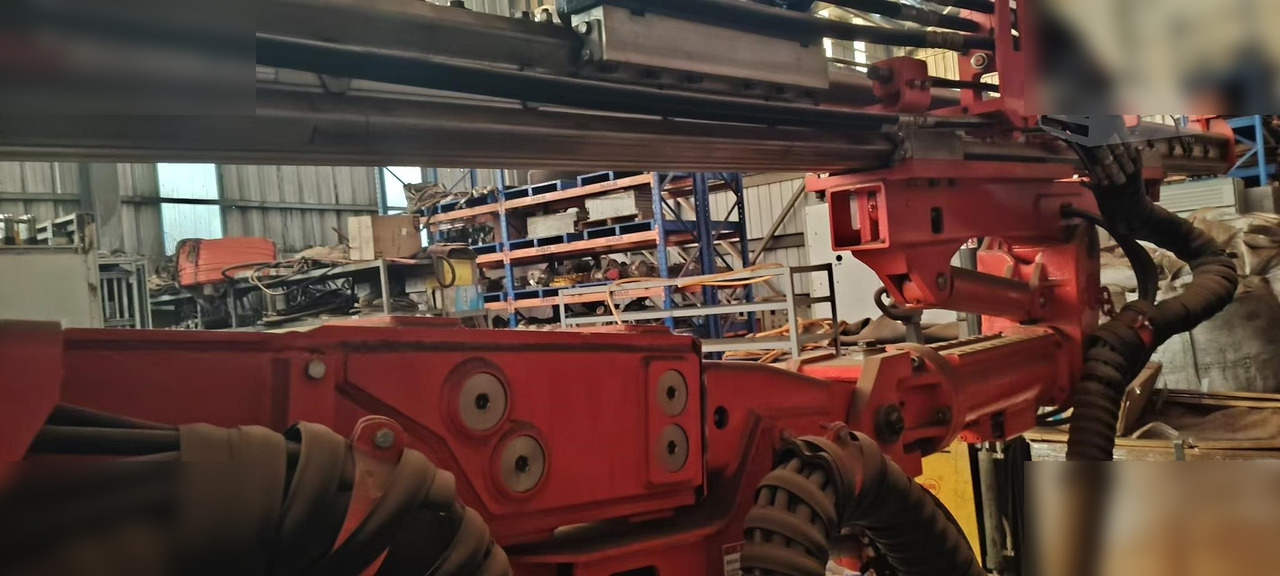 2023 SANDVIK DD2710 - Máquina de perfuração direcional: foto 4 2023 SANDVIK DD2710 - Máquina de perfuração direcional: foto 4