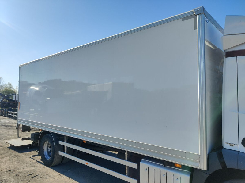 CAB KAROSSER BOX 7640x2500x2590MM / FURGOON - Carroçaria para furgões: foto 5 CAB KAROSSER BOX 7640x2500x2590MM / FURGOON - Carroçaria para furgões: foto 5