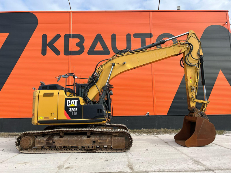 Caterpillar 320 E AC / CENTRAL LUBRICATION - Escavadora de rastos: foto 4 Caterpillar 320 E AC / CENTRAL LUBRICATION - Escavadora de rastos: foto 4