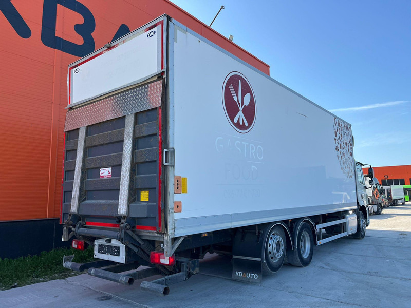 DAF CF 370 6x2*4 HULTSTEINS HS / BOX L=8744 mm - Camião frigorífico: foto 5 DAF CF 370 6x2*4 HULTSTEINS HS / BOX L=8744 mm - Camião frigorífico: foto 5