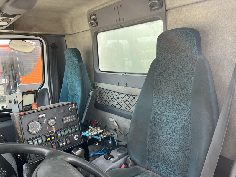 Leasing de DAF LF 55.180 4x2 Schmidt SK 600 Dual LP DAF LF 55.180 4x2 Schmidt SK 600 Dual LP: foto 19 Leasing de DAF LF 55.180 4x2 Schmidt SK 600 Dual LP DAF LF 55.180 4x2 Schmidt SK 600 Dual LP: foto 19