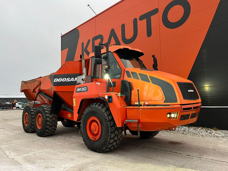Doosan DA 30 6x6 AC / CENTRAL LUBRICATION / NO ADBLUE / NO DPF - Caminhão articulado: foto 3 Doosan DA 30 6x6 AC / CENTRAL LUBRICATION / NO ADBLUE / NO DPF - Caminhão articulado: foto 3