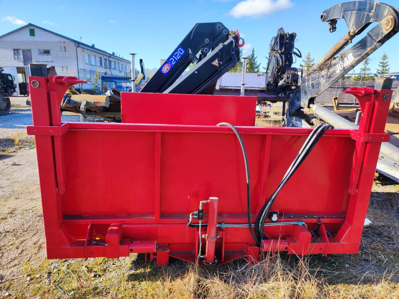 HMF 2120K-RC WITH PLATFORM ALMOST NEW - Grua para camião por Camião: foto 5 HMF 2120K-RC WITH PLATFORM ALMOST NEW - Grua para camião por Camião: foto 5