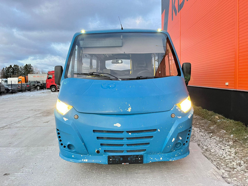 Iveco Kapena Thesi 7 PCS AVAILABLE /EURO 6 / 27 SEATS+5 STANDING / AC / AUXILIARY HEATING - Minibus, Furgão de passageiros: foto 2 Iveco Kapena Thesi 7 PCS AVAILABLE /EURO 6 / 27 SEATS+5 STANDING / AC / AUXILIARY HEATING - Minibus, Furgão de passageiros: foto 2