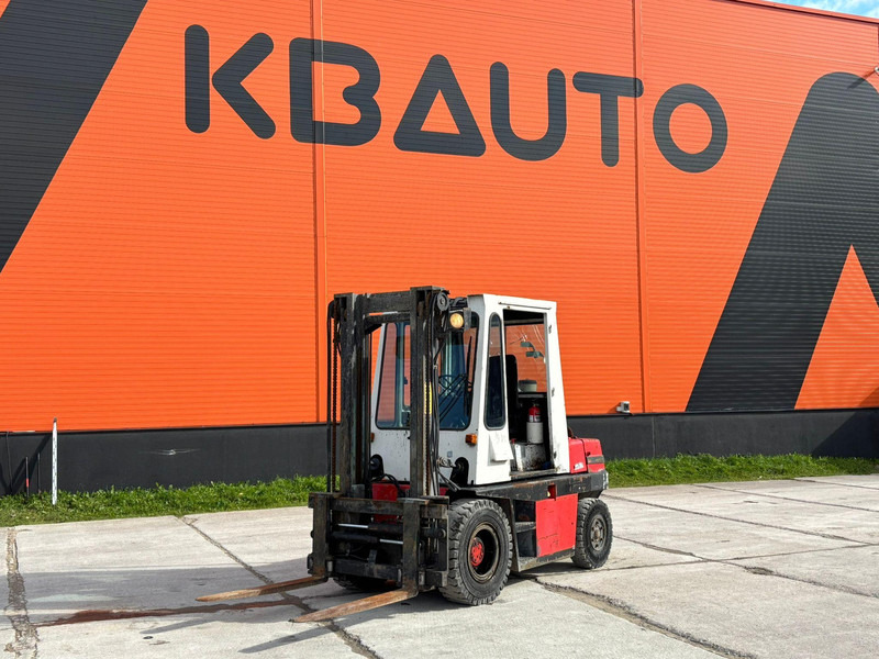 Kalmar DB 4-500 - Empilhadeira a diesel: foto 1 Kalmar DB 4-500 - Empilhadeira a diesel: foto 1