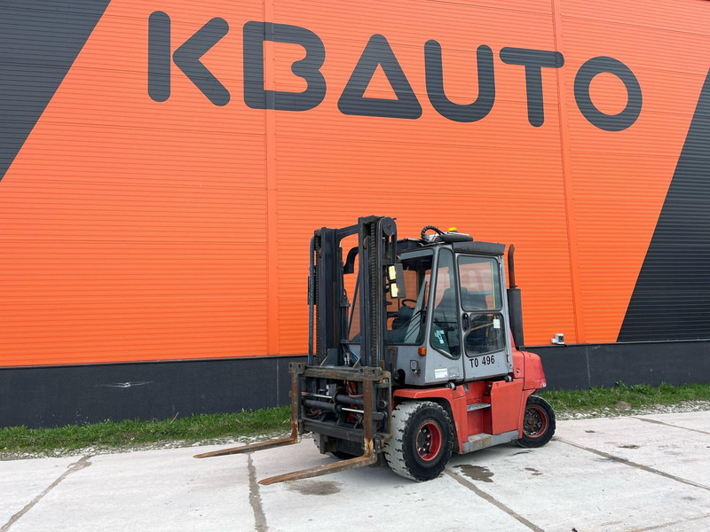 Kalmar DCE 50-6 HM - Empilhadeira a diesel: foto 2 Kalmar DCE 50-6 HM - Empilhadeira a diesel: foto 2