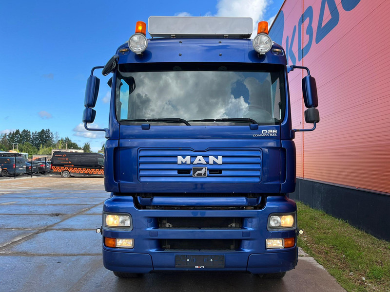 MAN TGA 26.480 6x4 FULL STEEL / BOX L=4581 mm - Camião basculante: foto 3 MAN TGA 26.480 6x4 FULL STEEL / BOX L=4581 mm - Camião basculante: foto 3