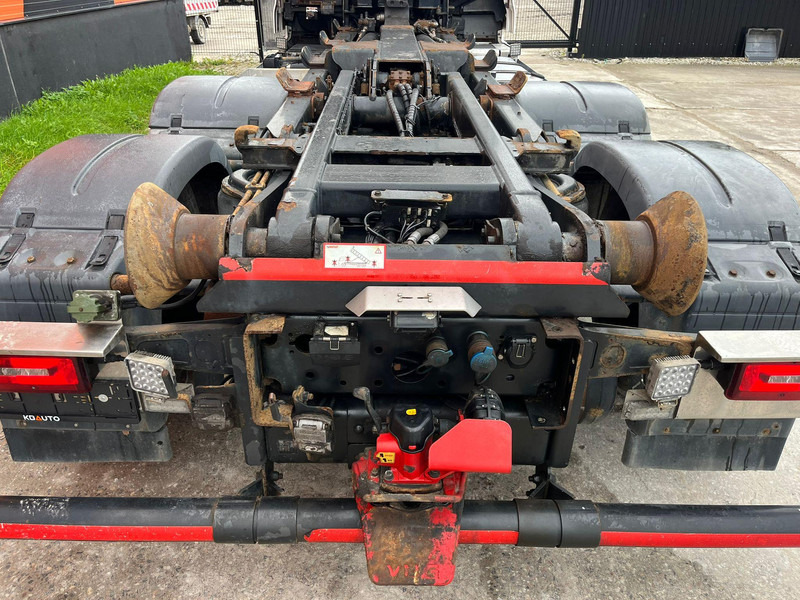 Camião polibenne MAN TGX 26.500 6x2*4 HIAB XR 21 ton / CHASSIS L=5300 mm: foto 14