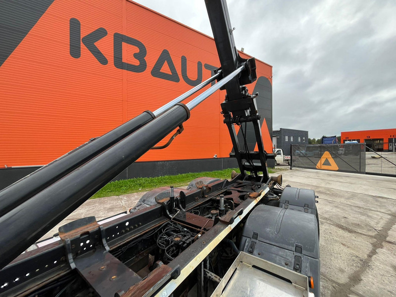 Camião polibenne MAN TGX 26.500 6x2*4 HIAB XR 21 ton / CHASSIS L=5300 mm: foto 10